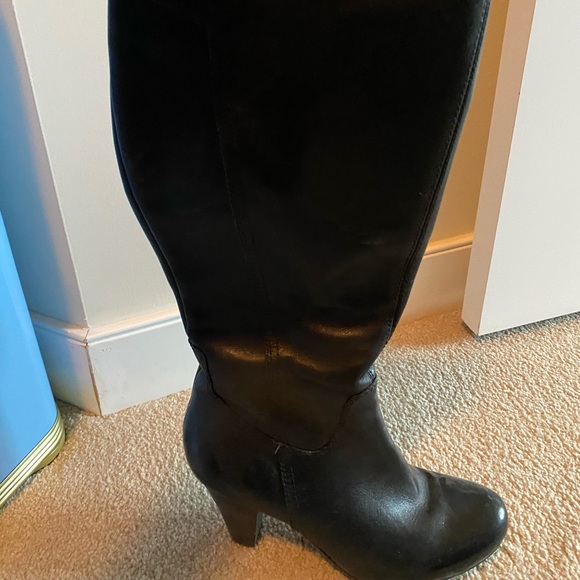 Genuine leather boots - Picture 2 of 4